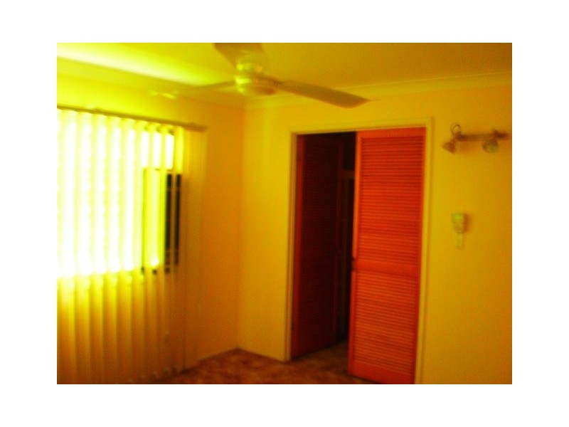 Regents Park QLD 4118