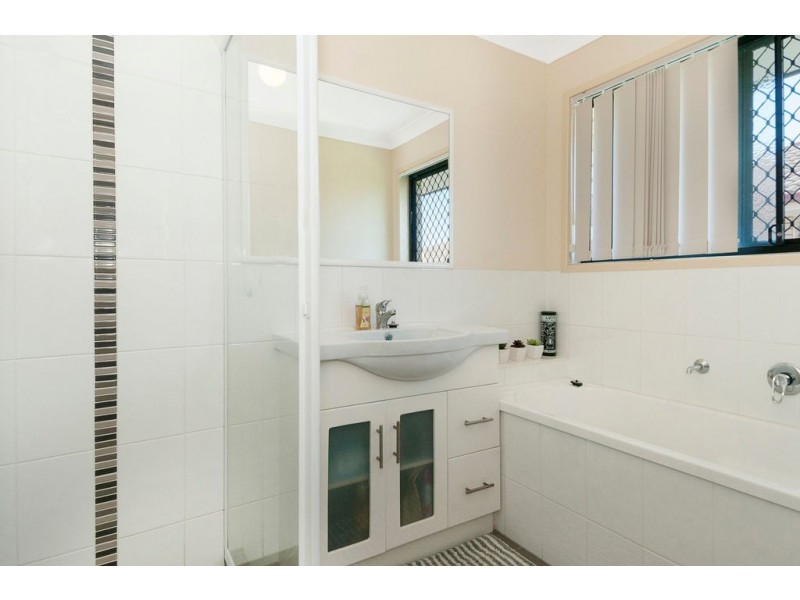 6 Celtic Court, Crestmead QLD 4132