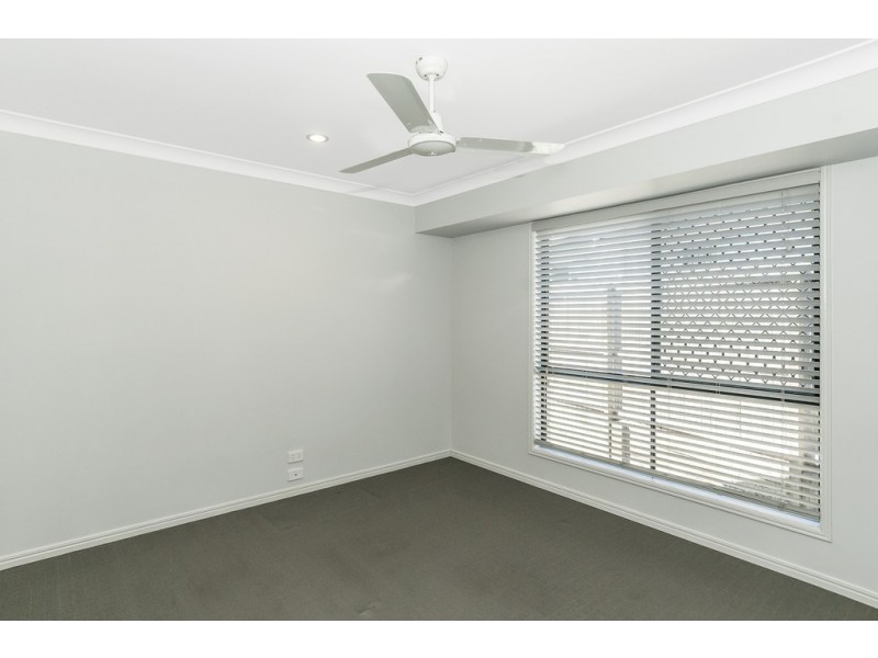 8 Conjola Lane, Waterford QLD 4133