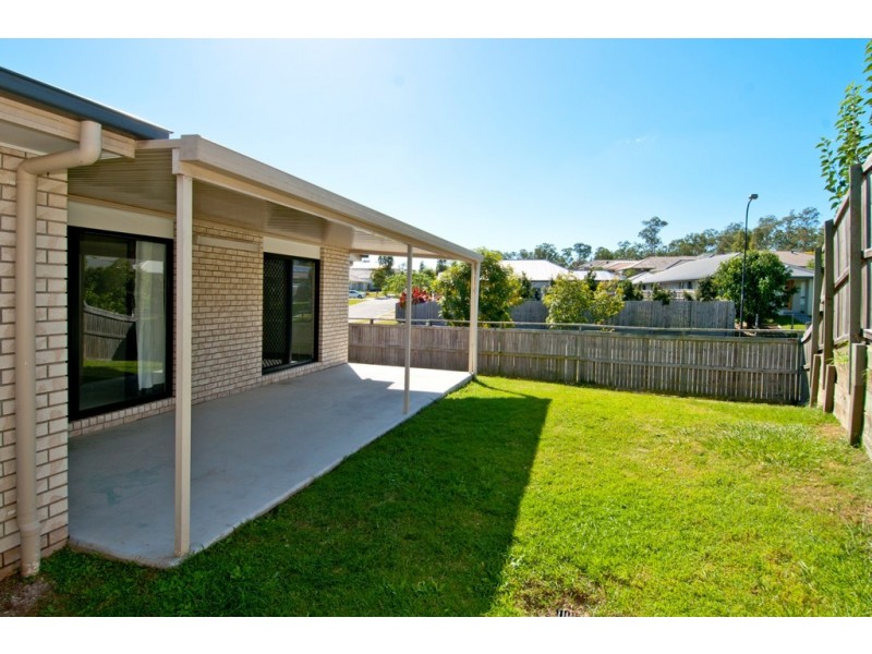 8 Conjola Lane, Waterford QLD 4133