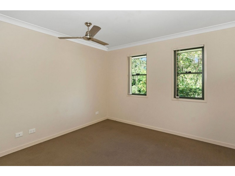 1 Yarramin Chase, Waterford QLD 4133