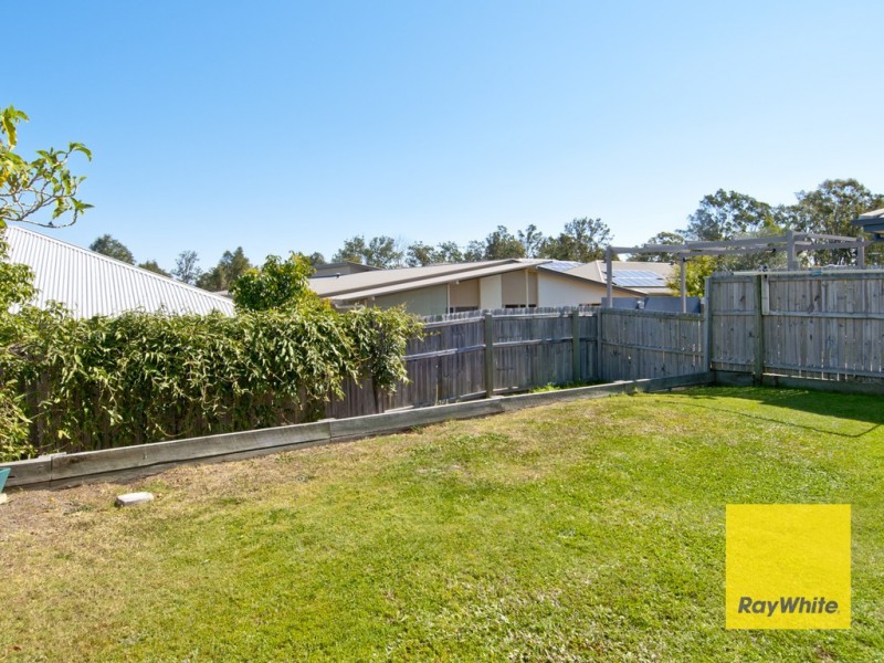12 Wallaman Close, Waterford QLD 4133