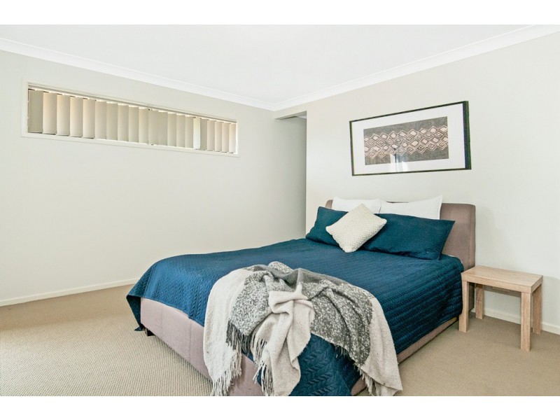 107 – 109 Carrigan Way, Gleneagle QLD 4285