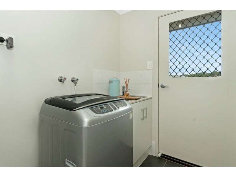 107 – 109 Carrigan Way, Gleneagle QLD 4285