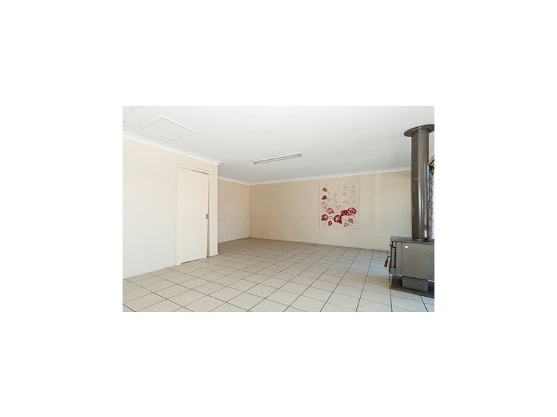 17 Kings Row, Edens Landing QLD 4207