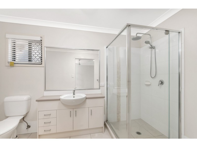 1a Scott St, Brassall QLD 4305