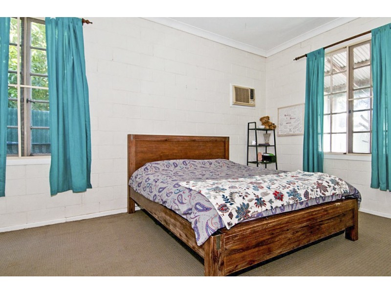 3-5 Logan Parade, Logan Reserve QLD 4133