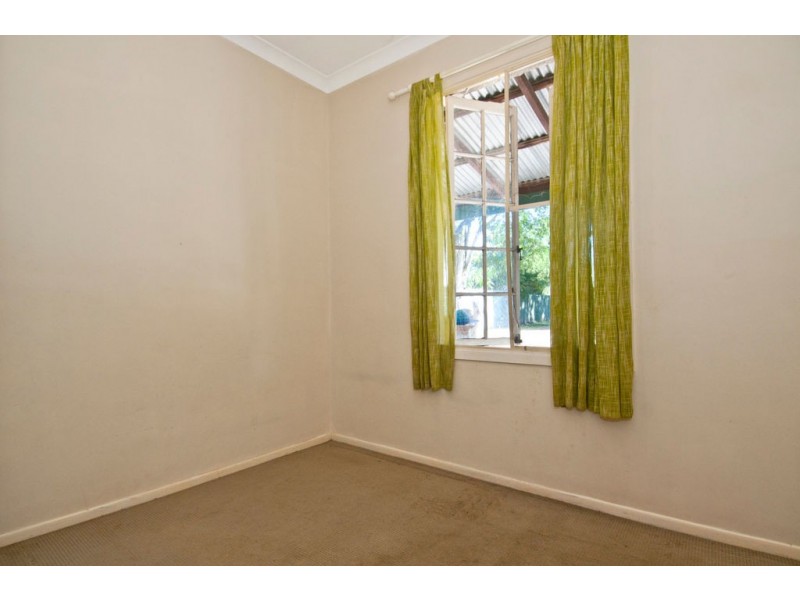 3-5 Logan Parade, Logan Reserve QLD 4133