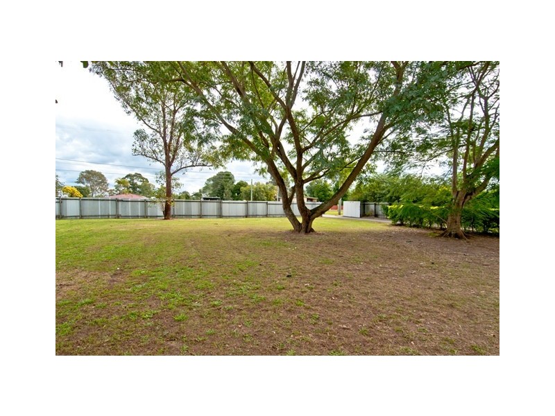 3-5 Logan Parade, Logan Reserve QLD 4133