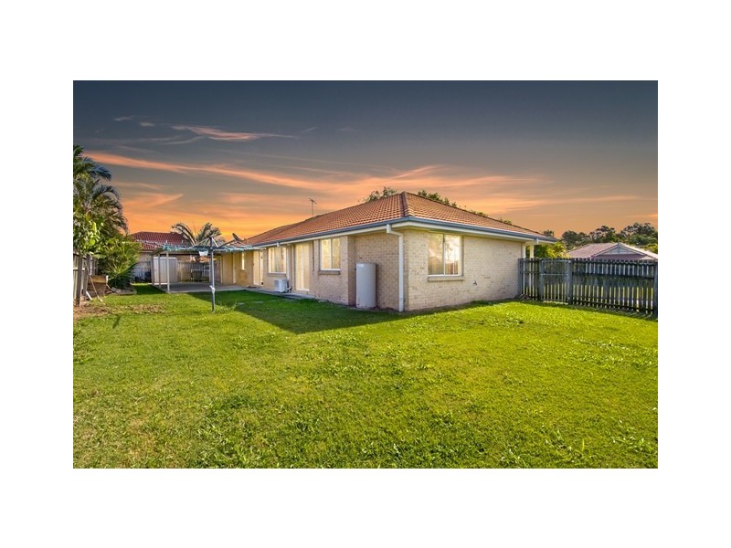 2 Satinay Place, Waterford West QLD 4133