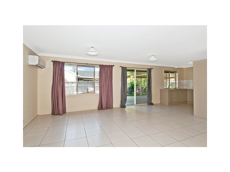 2 Satinay Place, Waterford West QLD 4133
