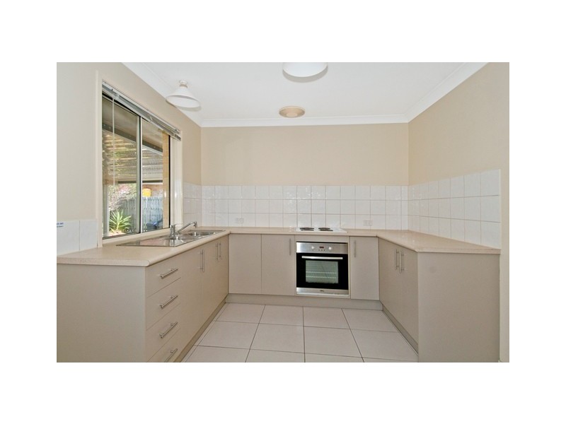 2 Satinay Place, Waterford West QLD 4133