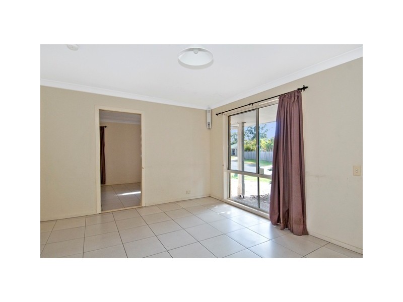 2 Satinay Place, Waterford West QLD 4133