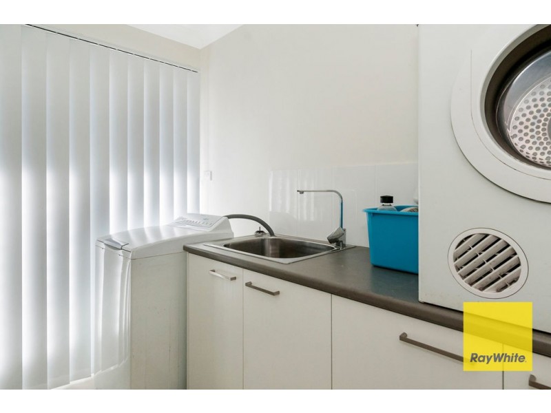 8 Sunstone Court, Logan Reserve QLD 4133