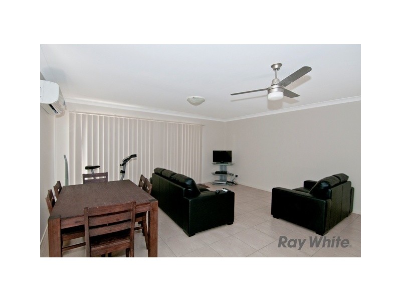 Room 2, 65 Rosella Street, Loganlea QLD 4131