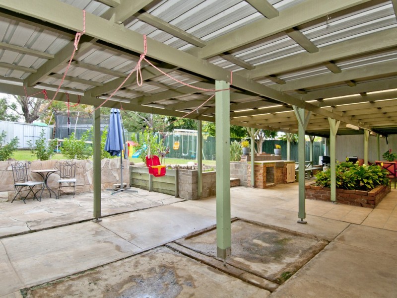 1 Hinchinbrook Avenue, Bethania QLD 4205