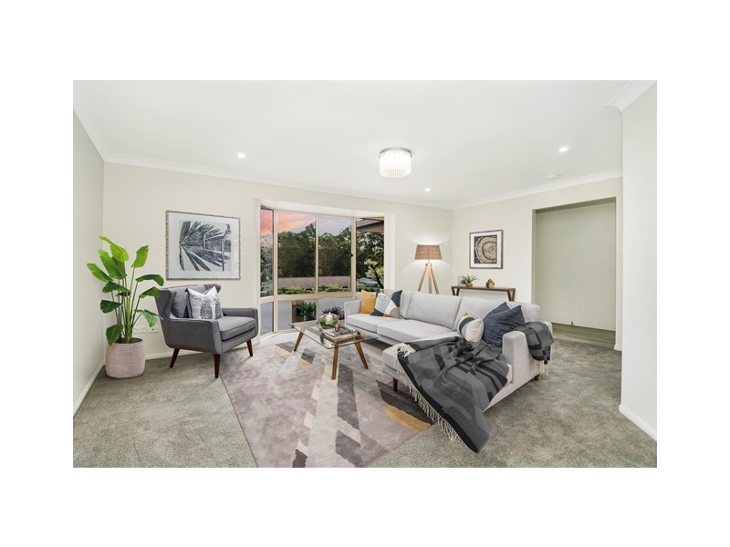 16 Natone Court, Edens Landing QLD 4207