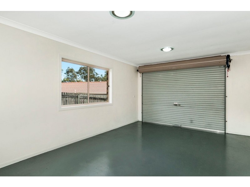 16 Natone Court, Edens Landing QLD 4207