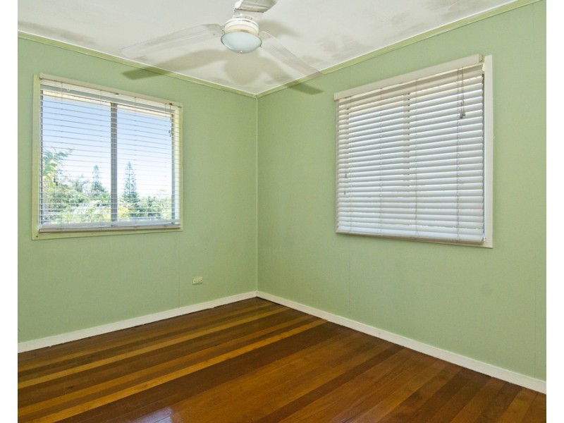 1 Burke St, Woodridge QLD 4114