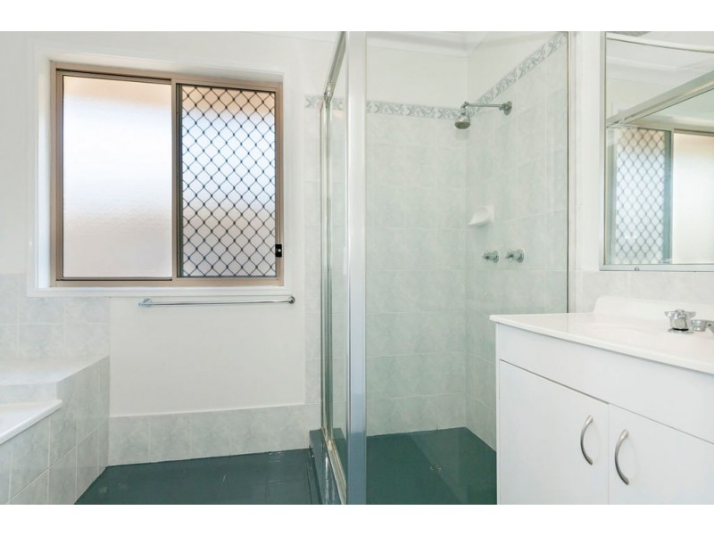 34 Aegean St, Waterford West QLD 4133