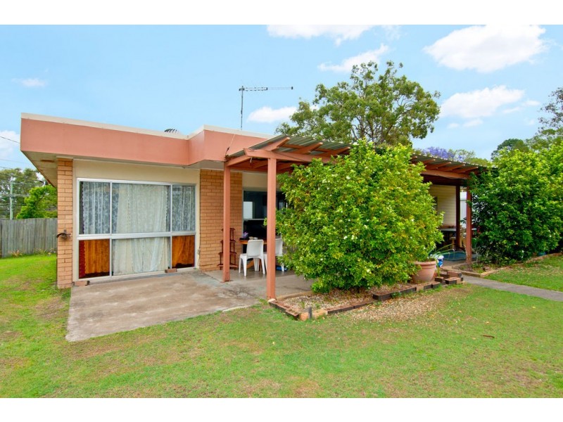 2 Pat Street, Kingston QLD 4114