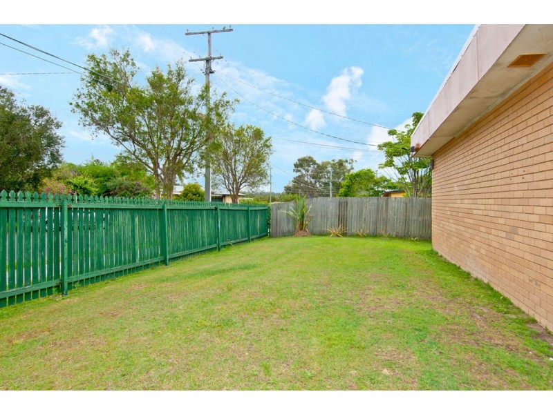 2 Pat Street, Kingston QLD 4114