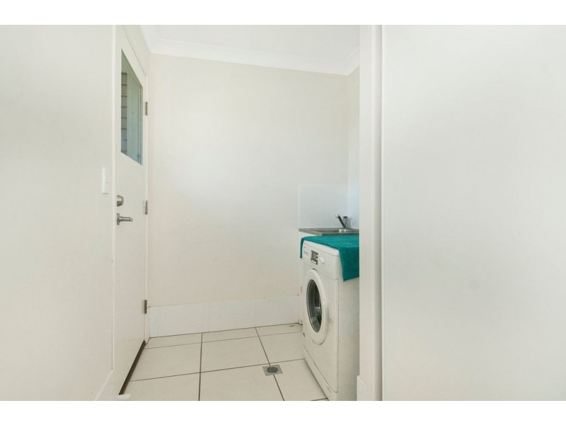 15 Frankland Ave, Waterford QLD 4133