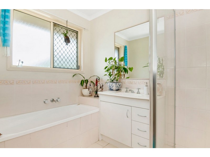 7 Jan Court, Bethania QLD 4205