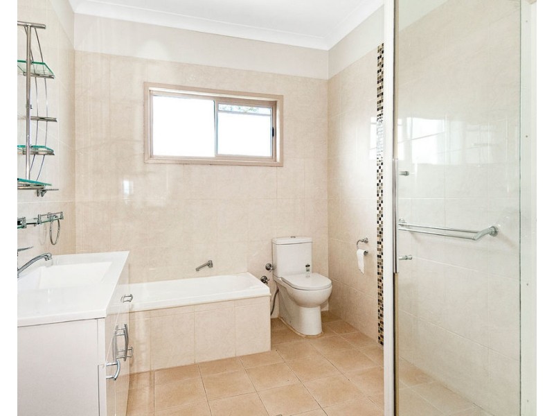 51 Edinburgh Drive, Bethania QLD 4205