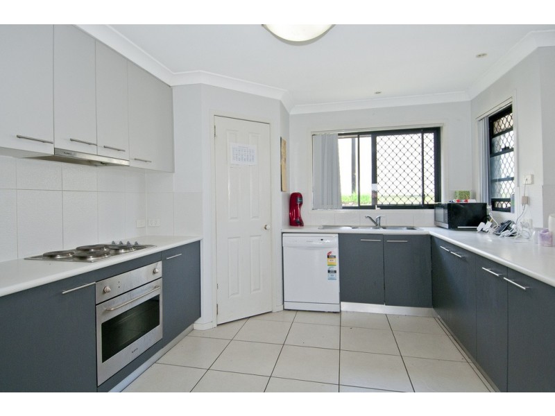 2 Kai Court, Waterford QLD 4133