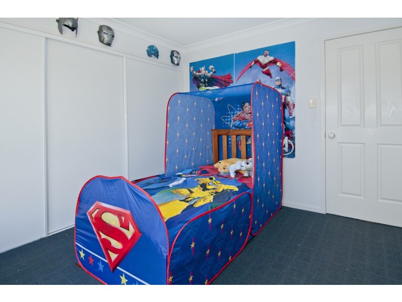 2 Kai Court, Waterford QLD 4133