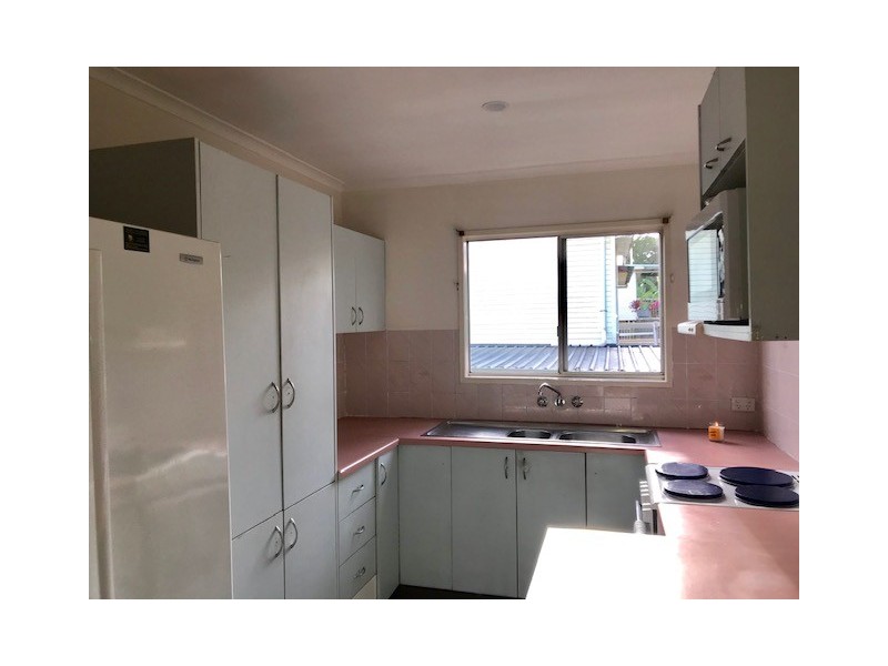 40 Maple Street, Kingston QLD 4114
