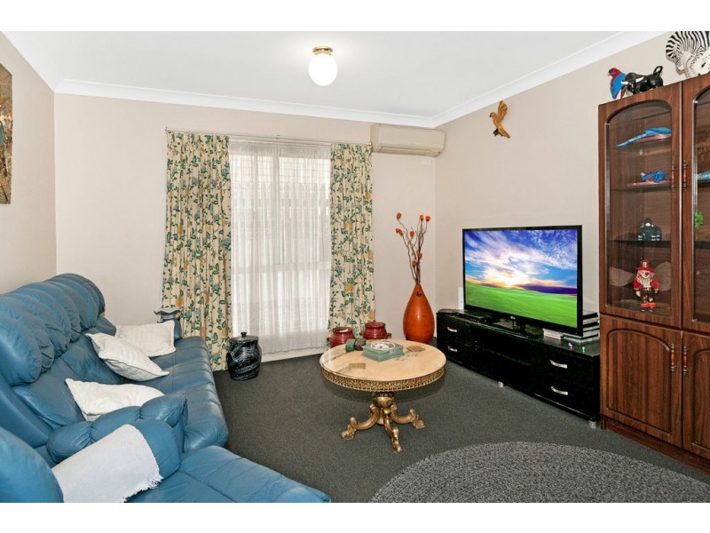 11 Rosella Street, Loganlea QLD 4131