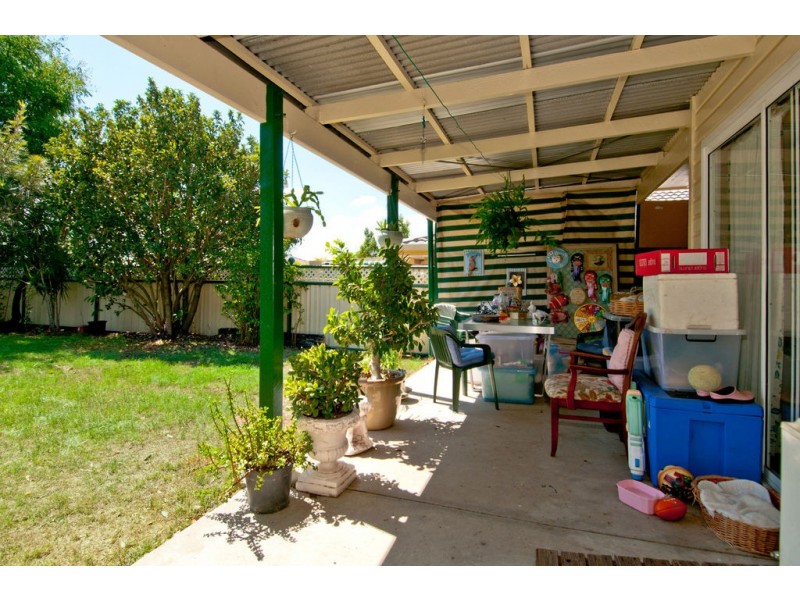 11 Rosella Street, Loganlea QLD 4131