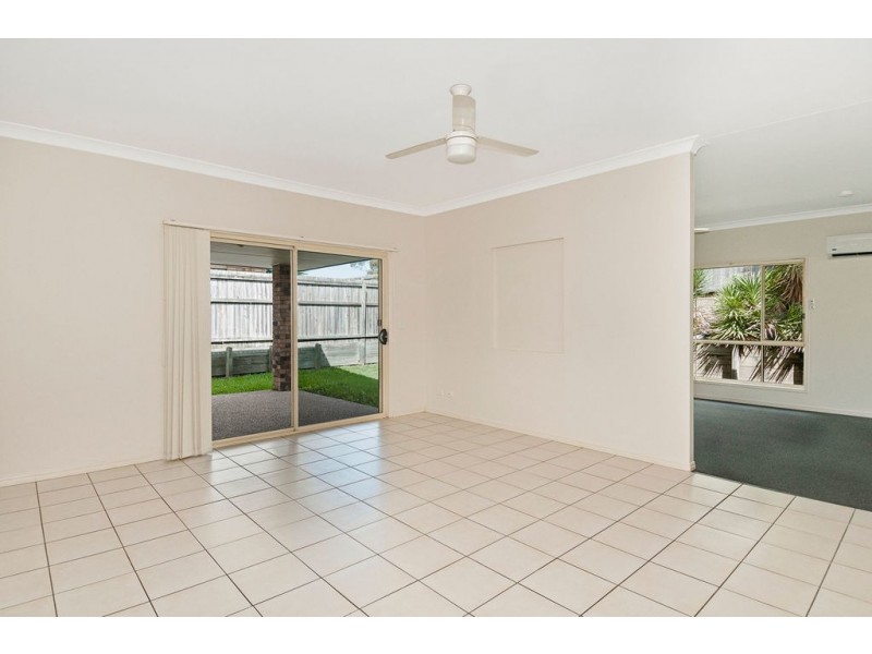22 Sandra Ann Drive, Edens Landing QLD 4207