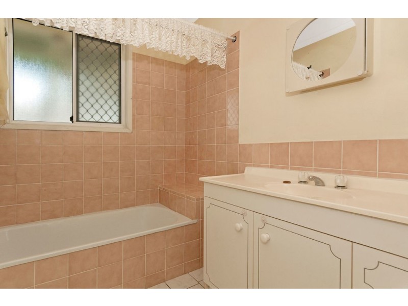 9 Cocas Court, Bethania QLD 4205