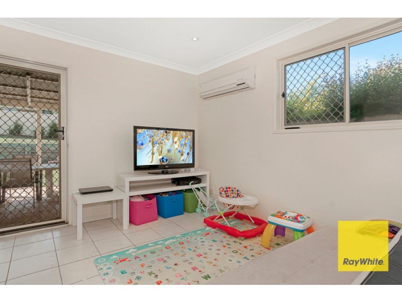 66a Logan Reserve Rd, Waterford West QLD 4133