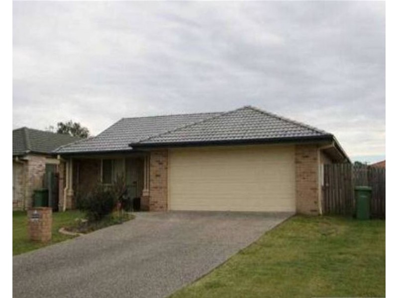 8 Ficus Drive, Meadowbrook QLD 4131