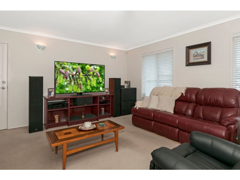3 McMahon Ct, Bethania QLD 4205