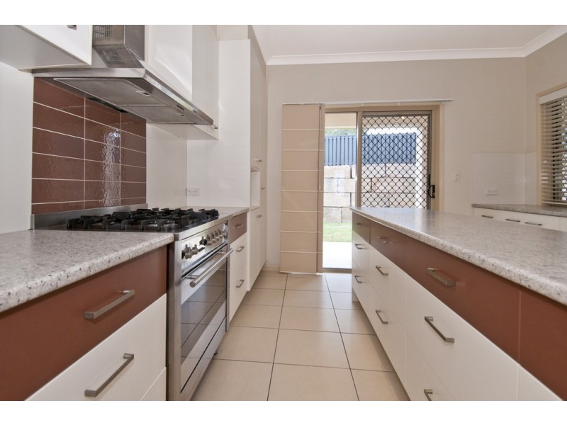 51 Jasmina Parade, Waterford QLD 4133