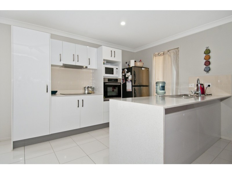 17a Cypress Drive, Marsden QLD 4132