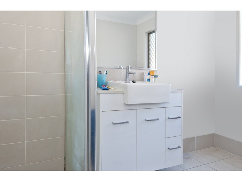 17a Cypress Drive, Marsden QLD 4132