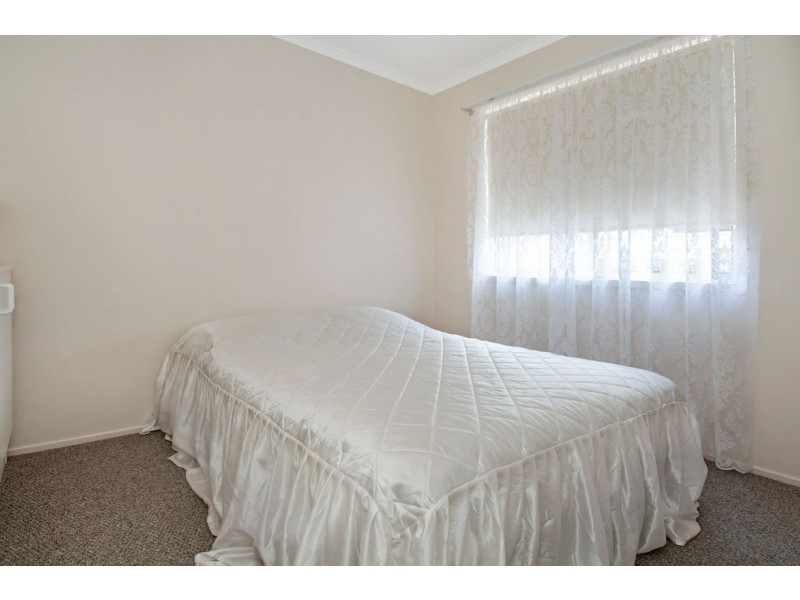 18 Palm Ct, Bethania QLD 4205