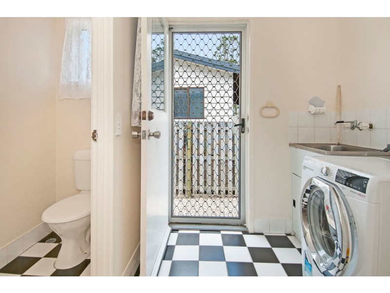 18 Palm Ct, Bethania QLD 4205