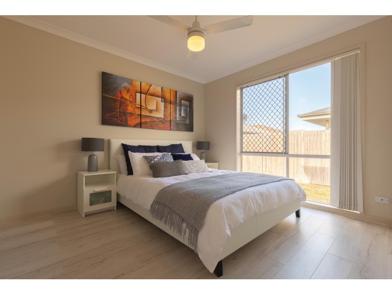 11 Copal Drive, Logan Reserve QLD 4133