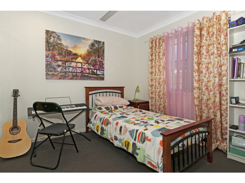 4 Prince George Street, Holmview QLD 4207