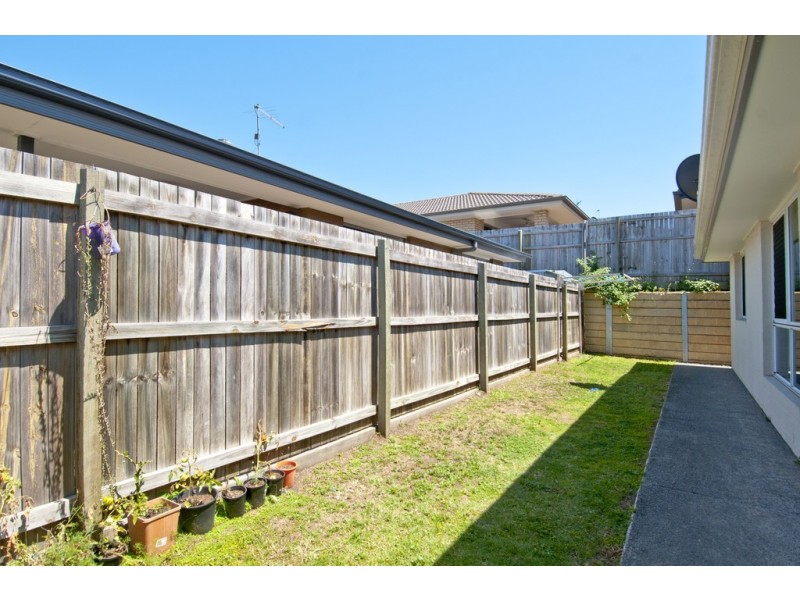 4 Prince George Street, Holmview QLD 4207