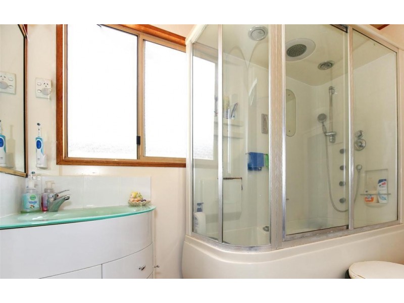 2 Rustic Court, Bethania QLD 4205