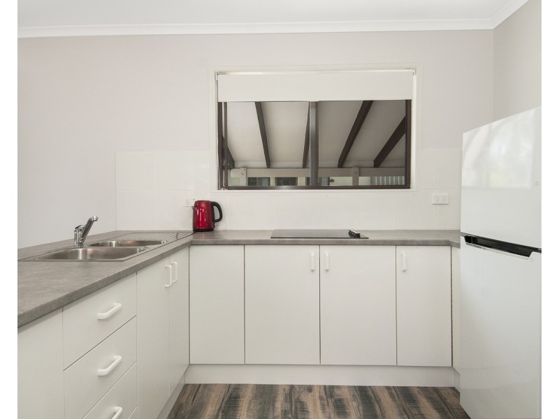 16 Lake Court, Bethania QLD 4205