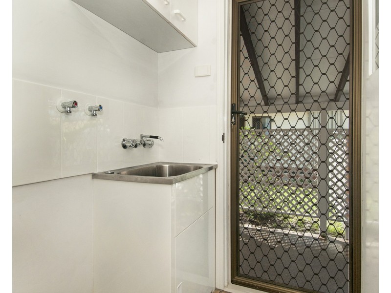 16 Lake Court, Bethania QLD 4205